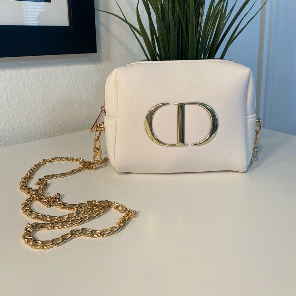 Dior Beaute Neoprene Cosmetic Bag (Chain Attached)
